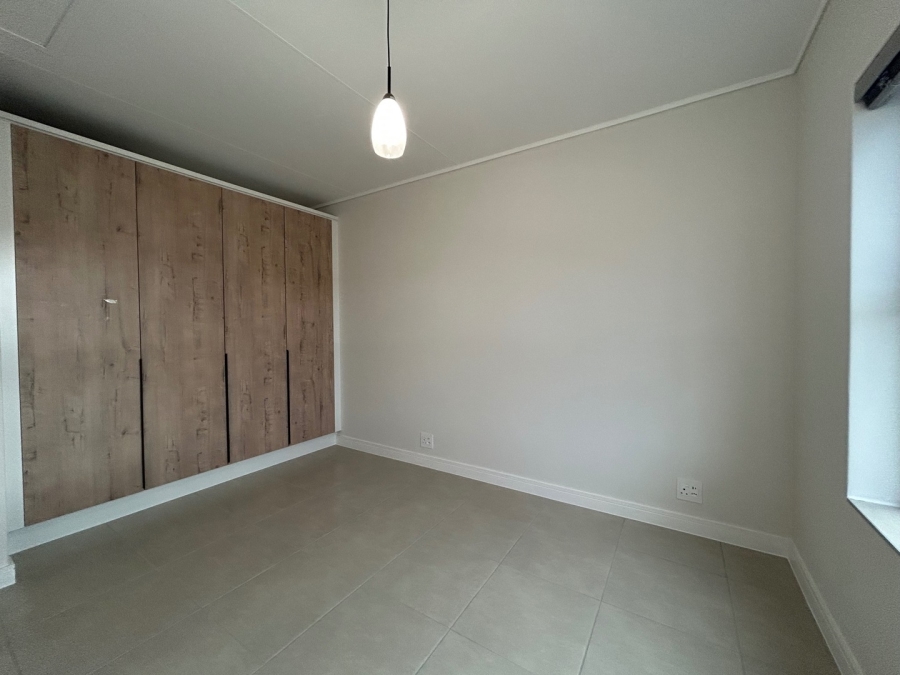 To Let 1 Bedroom Property for Rent in Richwood Western Cape